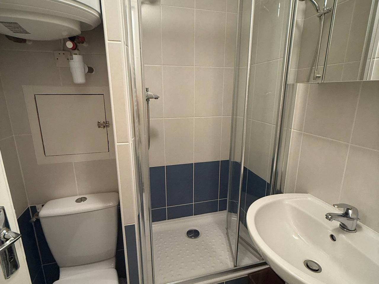 Appartement entier, Studio 3 couchages au pied des pistes, balcon in Prapoutel, Les Adrets