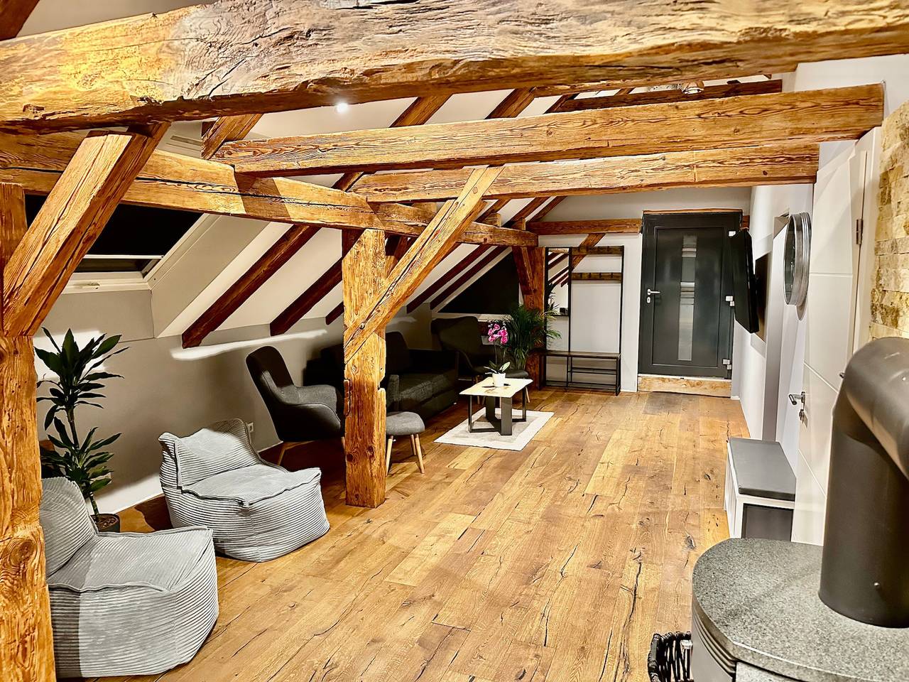 Ganze Wohnung, Apartment 'Ferienwohnung Weißensberg' mit Balkon und Wlan in Weißensberg, Bayerisch Schwaben