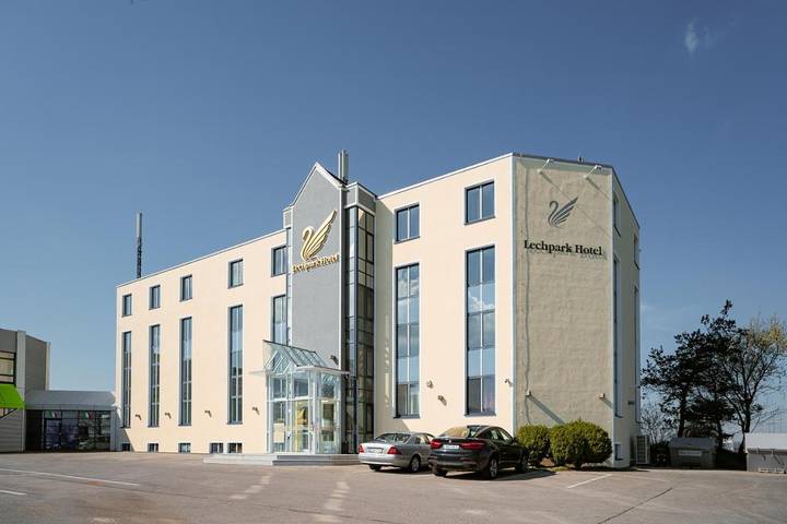 Hotel für 3 Personen, mit Sauna und Ausblick in Untermeitingen