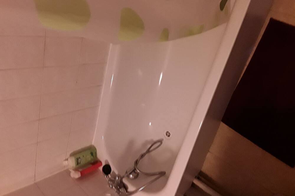 Appartement entier, Jaguar appartement basé au cœur de sarcelles in Sarcelles, Val-d'Oise