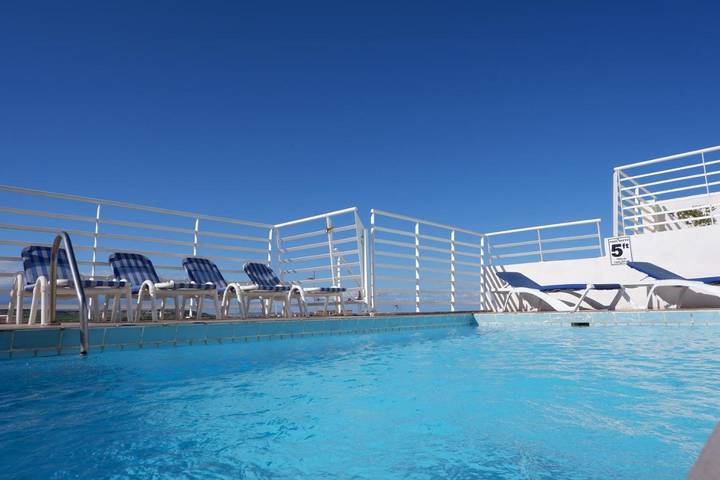 Appartement de vacances pour 4 personnes, avec balcon et piscine
