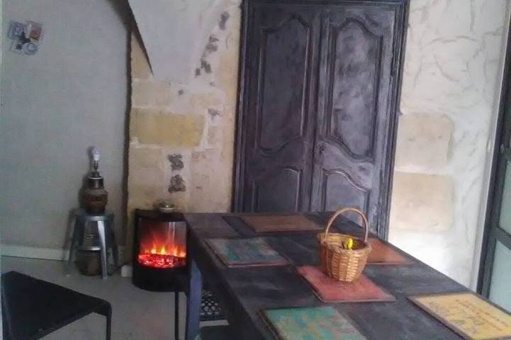 Gîte pour 3 personnes, avec balcon à Saint-Amant-Tallende