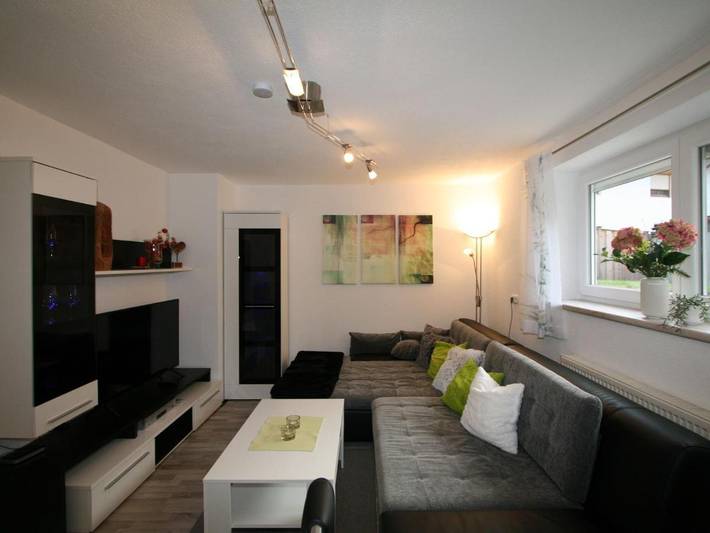 Gîte pour 4 personnes, avec Terrasse à Wiesing - 2