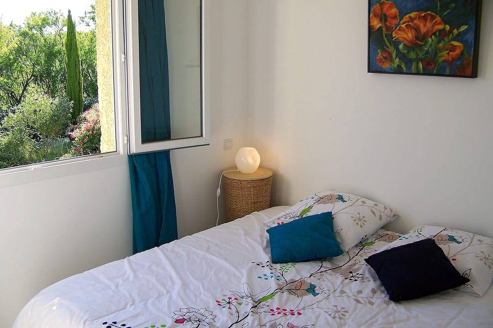 Bienvenue à la Vie'Lavande***, au coeur du Minervois (climatisée et privative) in Cesseras, Région de Béziers