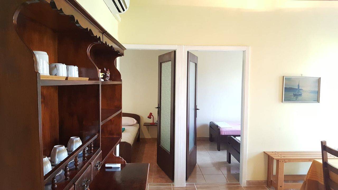 Ganze Ferienwohnung, Ferienwohnung für 4 Personen (38 m²) in Valun in Valun, Cres