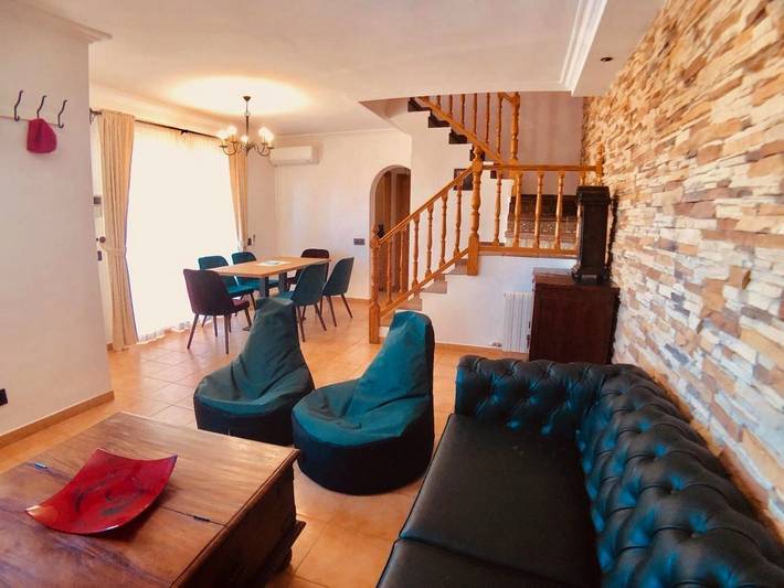 Ferienhaus für 8 Personen, mit Balkon und Terrasse sowie Garten und Pool in Badia Gran