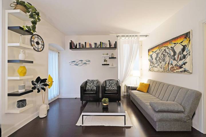 Apartamento entero, Downtown Apartment in Saló, Montañas Garda