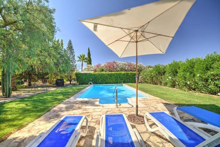 Finca für 8 Personen, mit Terrasse und Garten sowie Pool in Sant Joan (Mallorca)