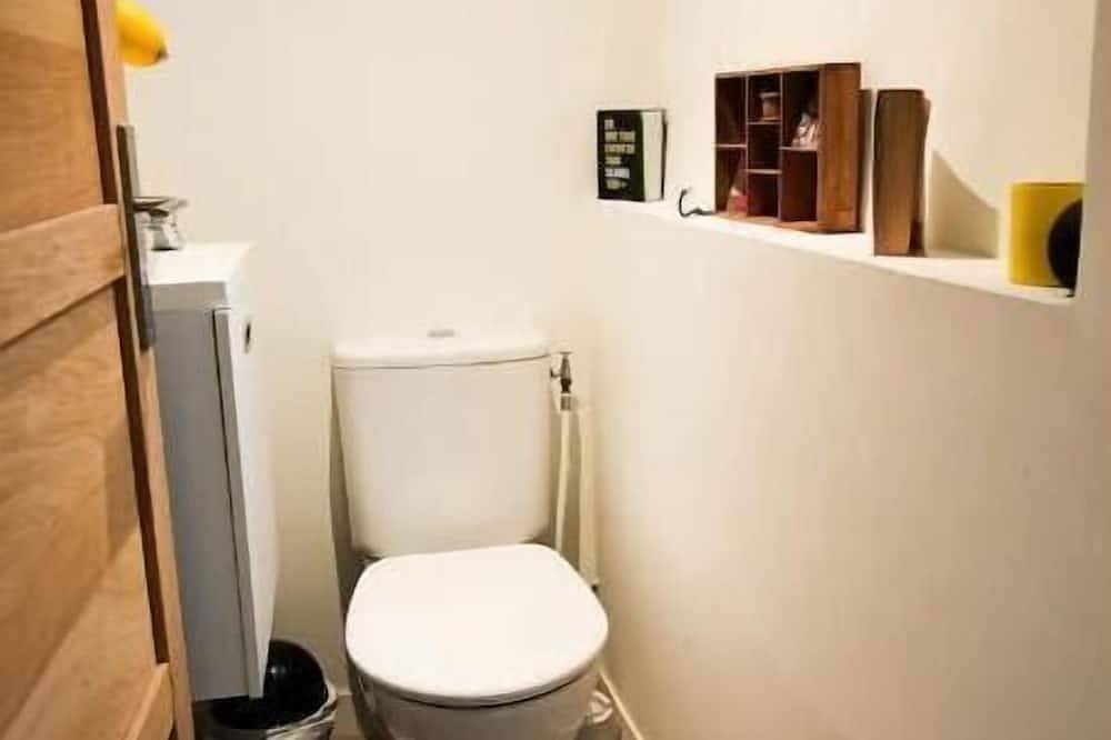 Geheel appartement, Charming village retreat near beach/vineyards\n in Le Beausset, Toulon regio