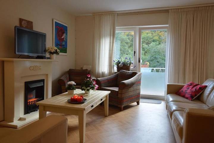 Ferienhaus für 12 Personen, mit Balkon und Terrasse sowie Garten und Ausblick in Veldenz - 2