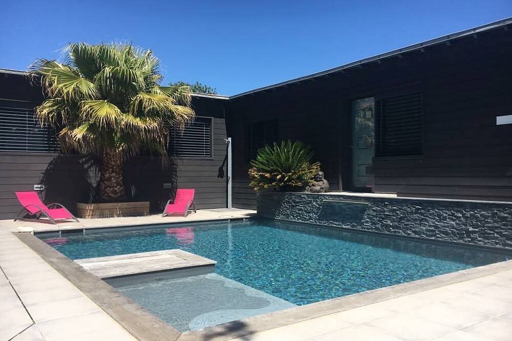 Angoulins mar / Chatelaillon casa de 42m2 con vistas al mar piscina terraza climatizada con barbacoa 2 dormitorios € 490 por semana disponible del 25 de mayo in Angoulins, Región de La Rochelle
