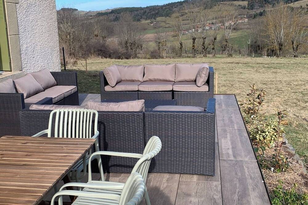 Maison pour 8 pers dans la nature in Siaugues-Sainte-Marie, Haute-Loire