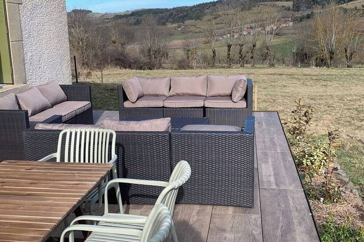 Location de vacances pour 8 personnes à Siaugues-Sainte-Marie