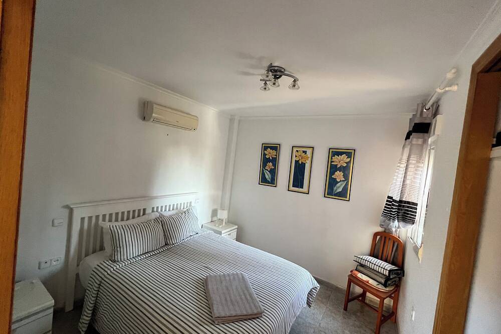 Casa Zorro - Family Villa with Private Pool/Garden  & 10 min walk to the beach in Bolnuevo, Mazarrón
