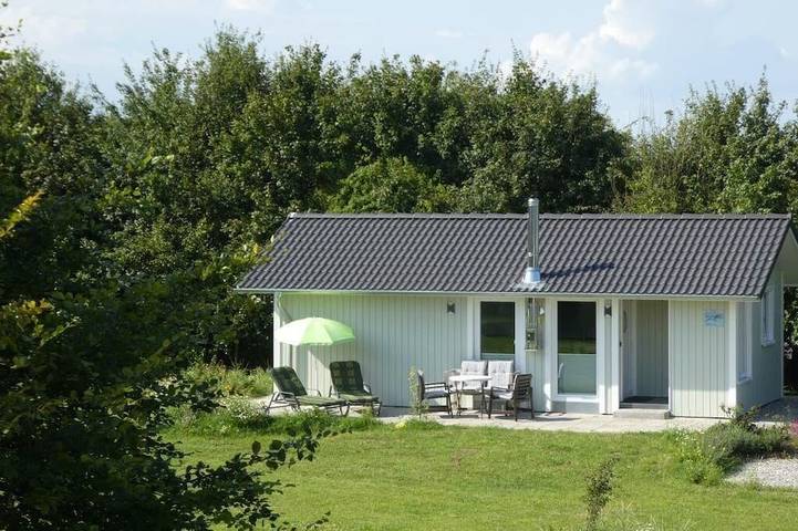 Ferienhaus für 4 Personen, mit Garten in Olpenitzdorf