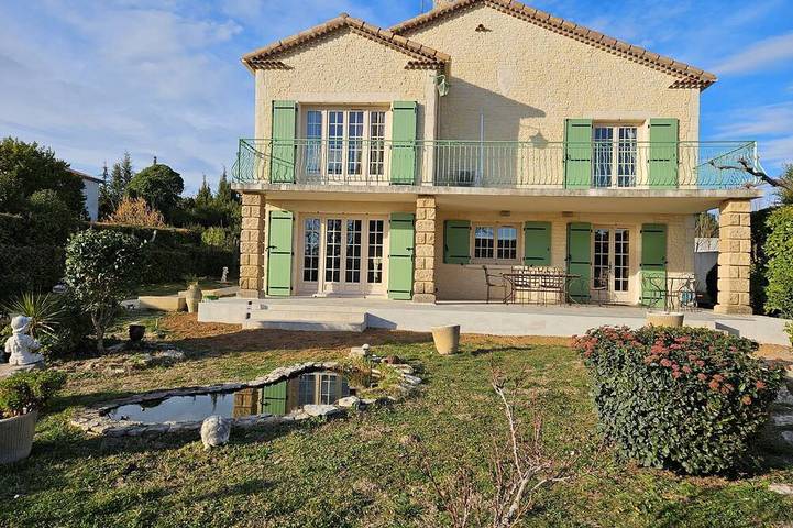 Location de vacances pour 8 personnes, avec Balcon et Jardin à Saint-Gervasy