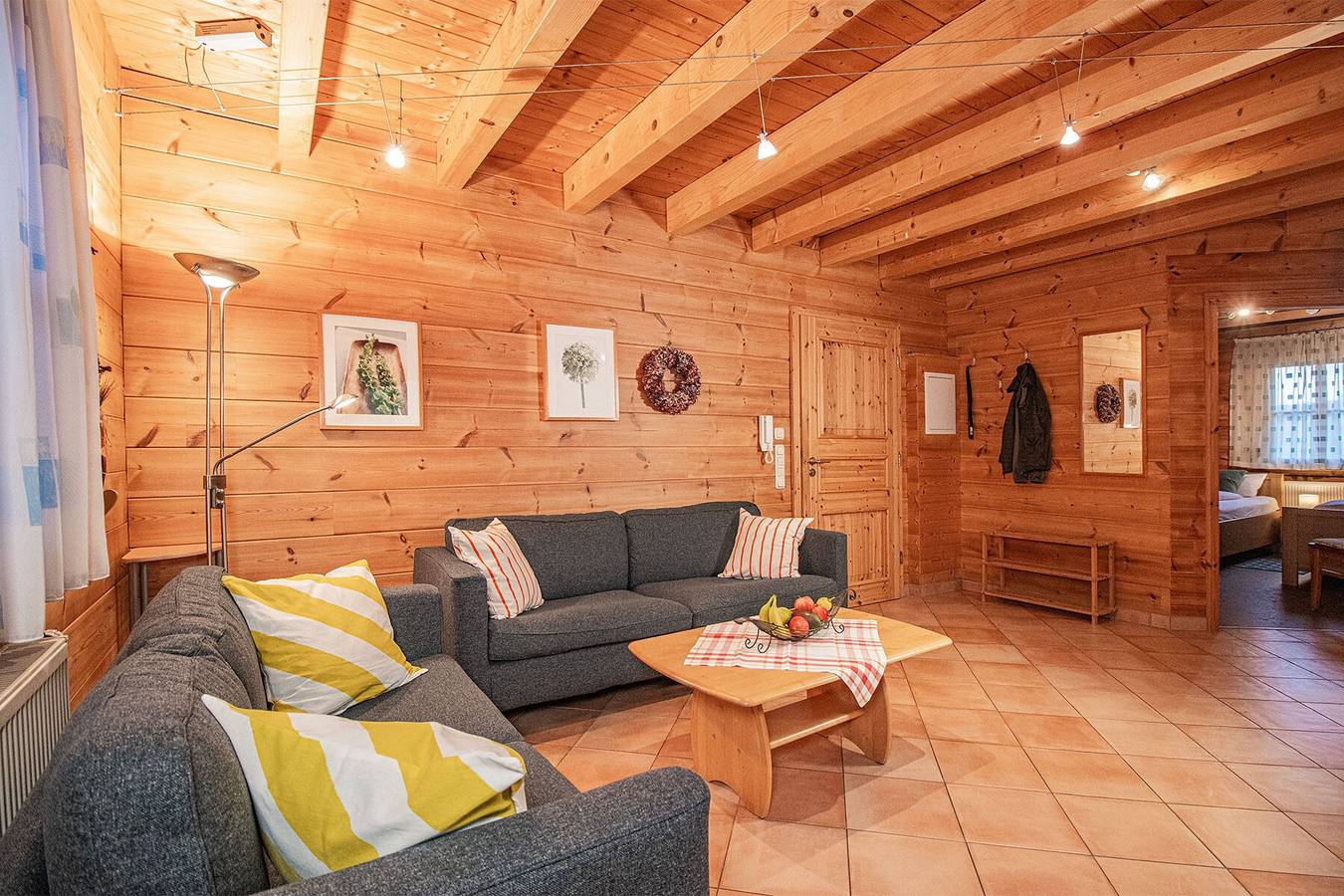 Ganze Wohnung, Ferienwohnung 'Rebberg' mit Balkon und Wi-Fi in Oberkirch, Mittlerer Schwarzwald