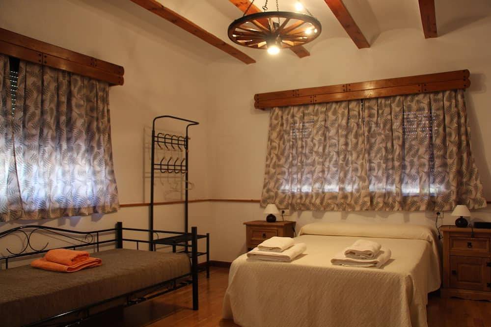 Full rental of 6 to 15 people. in Malagón, Ciudad Real Province