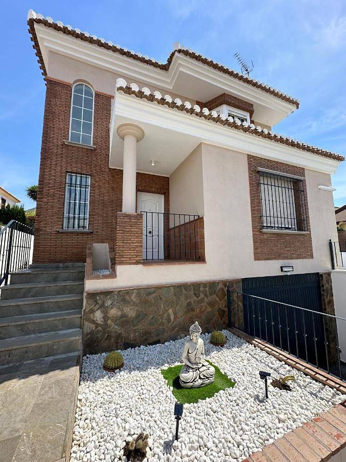 Gîte pour 8 personnes, avec vue ainsi que jardin et piscine à Dúrcal - 3