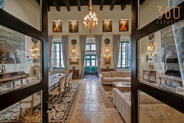 Villa voor 12 personen, met terras en zwembad in Malta