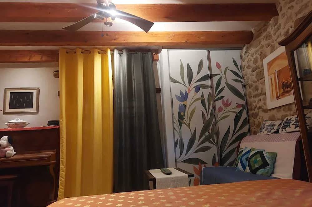 Entire apartment, Homerez - Comfortable Apartment in Roujan of 50 m² in Roujan, Béziers region