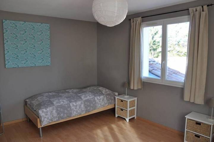 Location de vacances pour 9 personnes, avec jardin et terrasse, animaux acceptés à Laurac-en-Vivarais - 2