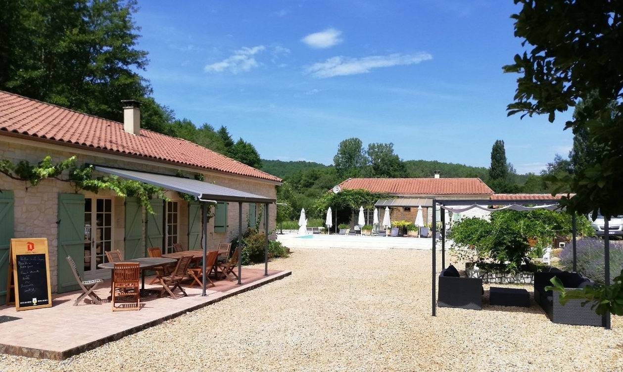 Chambres d'hôtes la Vergne - Chambre2 in Saint-Martin-des-Combes, Périgord Pourpre