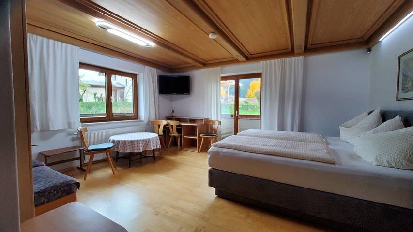Ganze Ferienwohnung, 4-Personenwohnung "Wildseeloder" in Hochfilzen, Bezirk Kitzbühel
