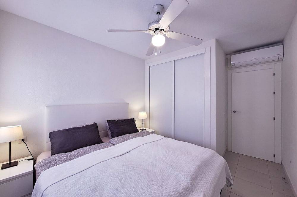 Entire apartment, Tlg - Penthouse with terrace in Vera Playa in Vera, Costa de Almería