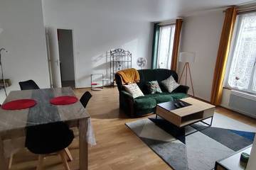 Gîte pour 2 personnes dans Abbaye Saint Colomban et Son Cloitre
