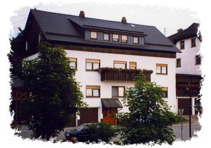 Ferienwohnung für 4 Personen, mit Garten in Steinwiesen