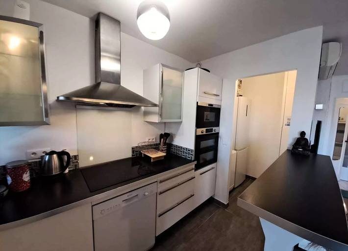 Gîte pour 6 personnes, avec Terrasse et Piscine dans Port Cogolin - 4