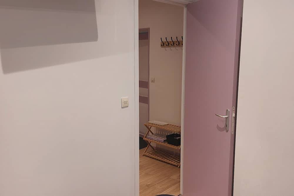 Ganze Wohnung, Apartment n°2 Clos saint Genest in Manzat, Regionaler Naturpark Volcans d'Auvergne