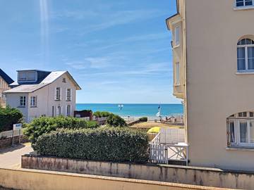 Gîte pour 5 personnes, avec terrasse à Jullouville