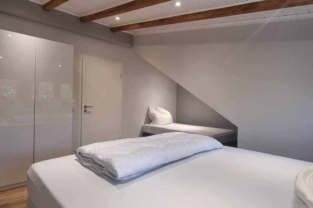 Entire apartment, Hochwertige & Moderne 3 Zimmerwohnung mit Balkon in Bester Lage in Sandhausen in Hockenheimring, Sandhausen