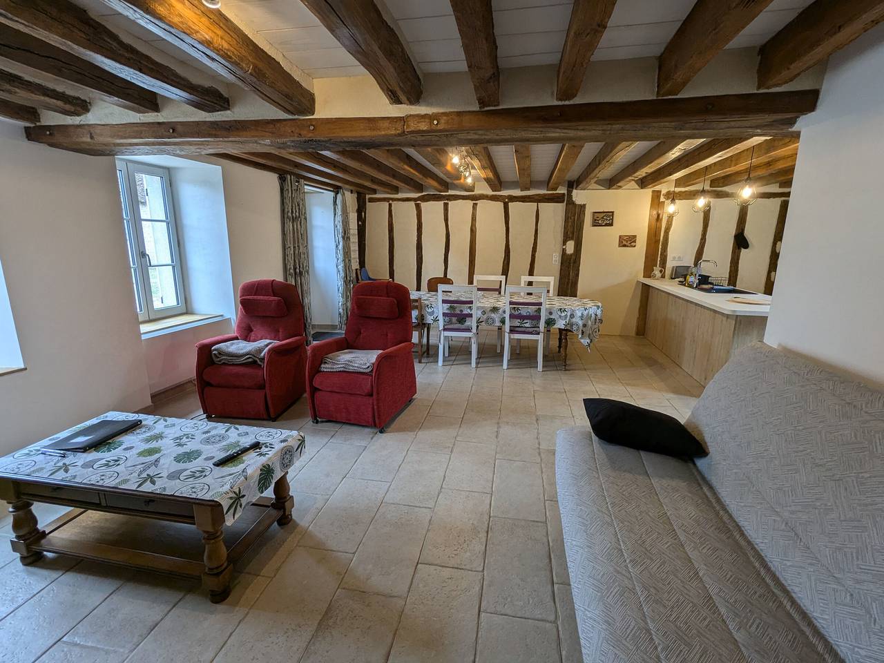 Gîte familial rénové avec jardin, proche forêt d'Orléans et activités, à 1h d'Orléans et 2h de Paris in Fréville-du-Gâtinais, Région de Montargis