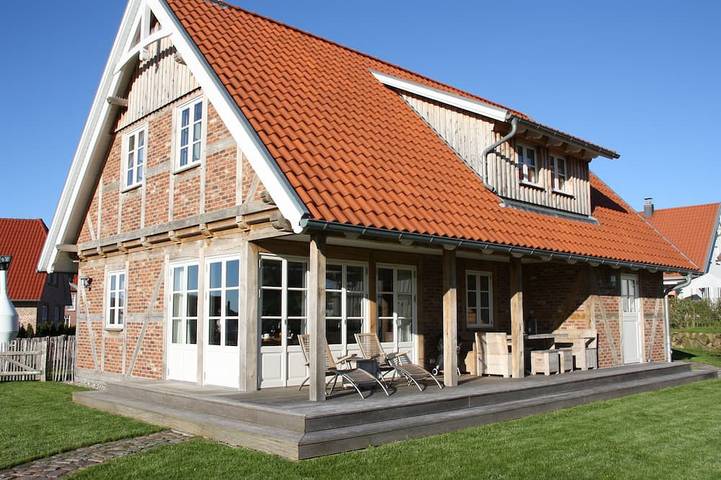 Ferienhaus für 7 Personen, mit Terrasse und Garten sowie Sauna in Rosenhagen