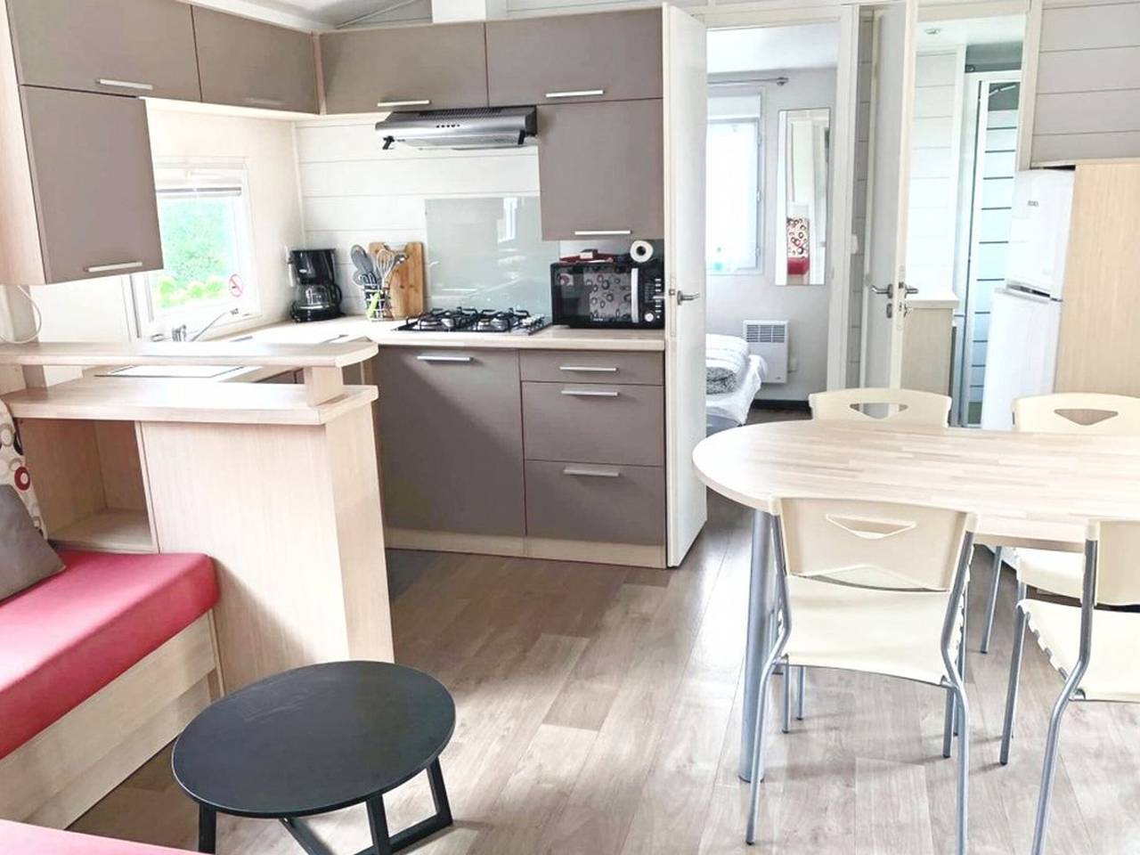 Mobile home with Ac - 6 guests in Bourg-Charente, Charente