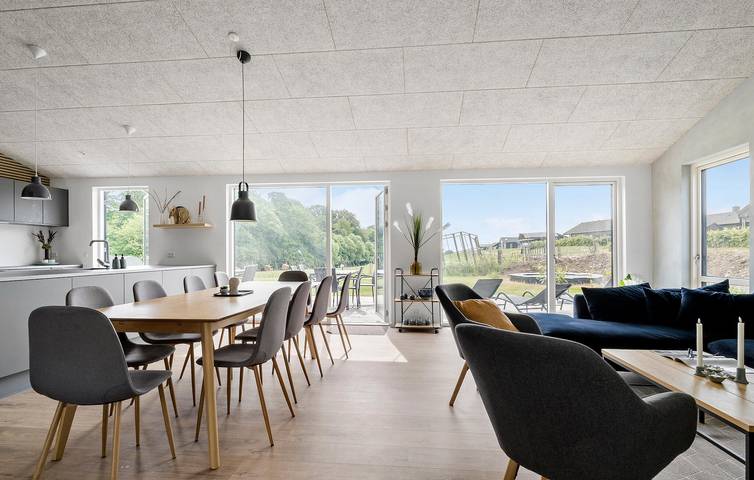 Ferienhaus für 10 Personen, mit Terrasse und Sauna sowie Garten in Kelstrup Strand - 4