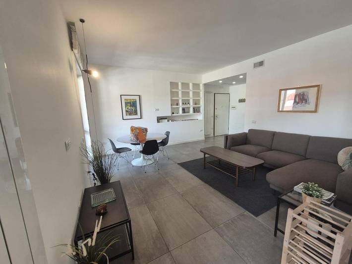Appartamento per 5 persone, con Balcone e Terrazza nonché Panorama a Nocera Inferiore