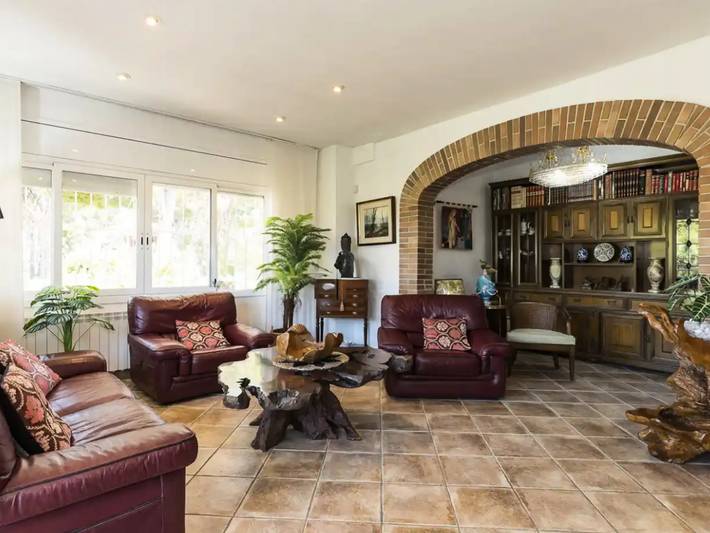 Chalet para 8 personas, con Balcón además de Terraza y Jardín en Bajo Penedés - 3