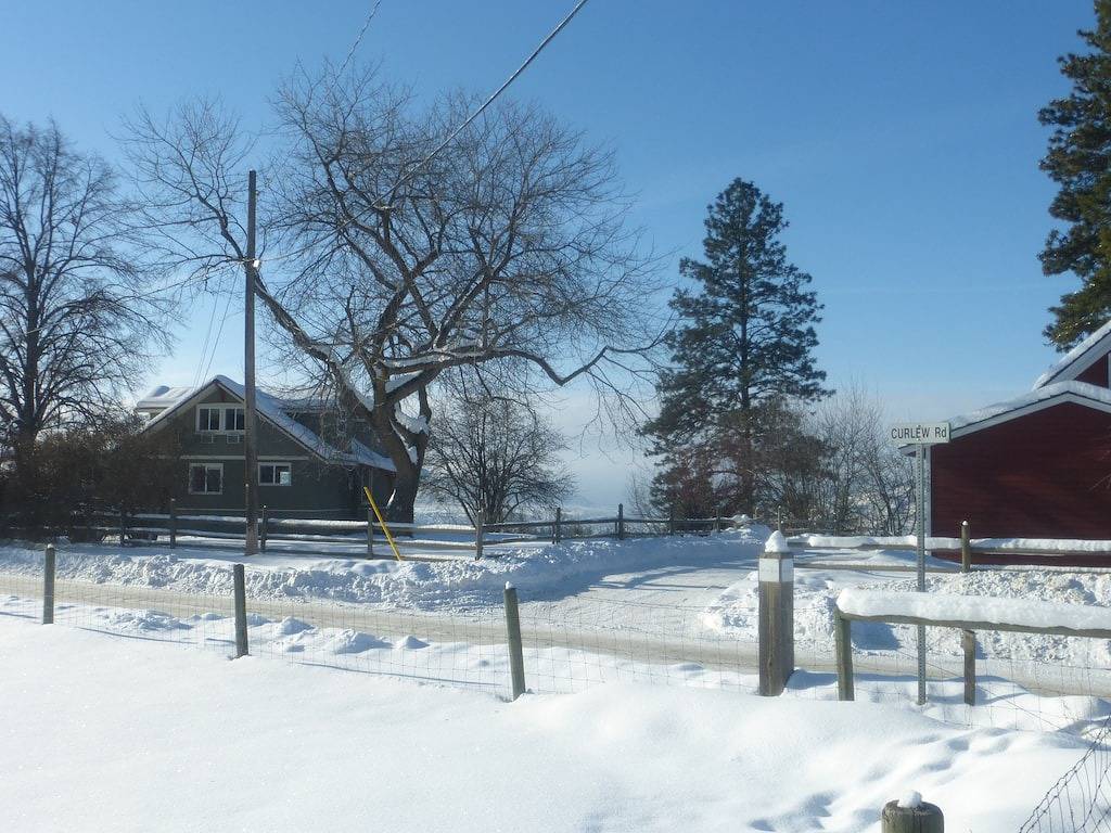 Gala House mit Blick auf Seen und Vernon in North Okanagan in Silver Star