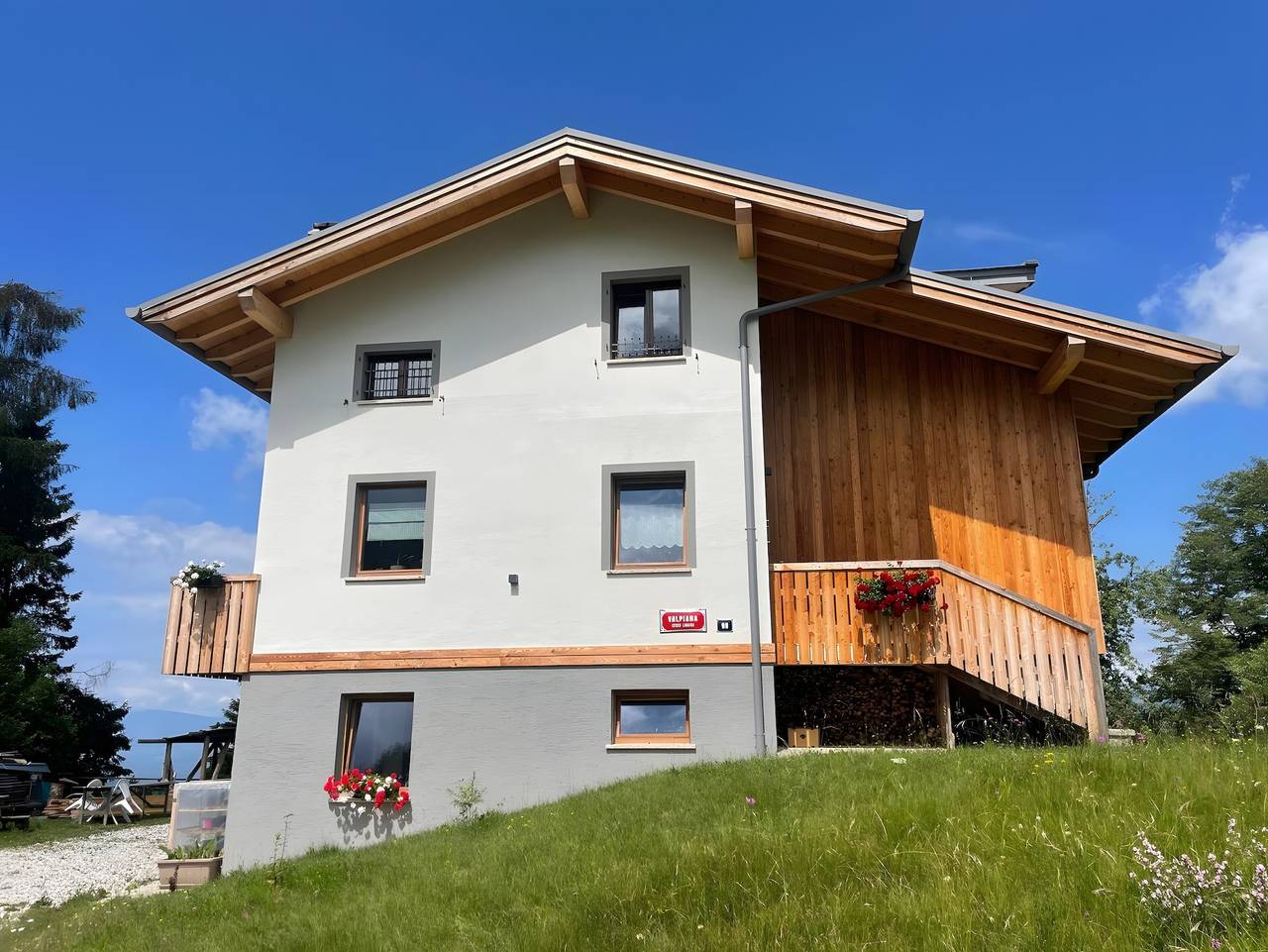 Bed & Breakfast 'Formighèr' mit Bergblick und Wlan in Limana, Südliche Karnische Alpen