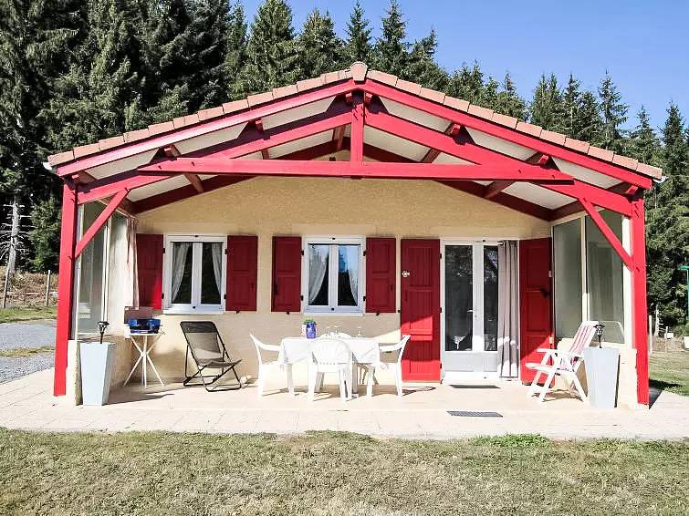 Maison 4 Personnes in Monlet, Parque Natural Regional Livradois-Forez