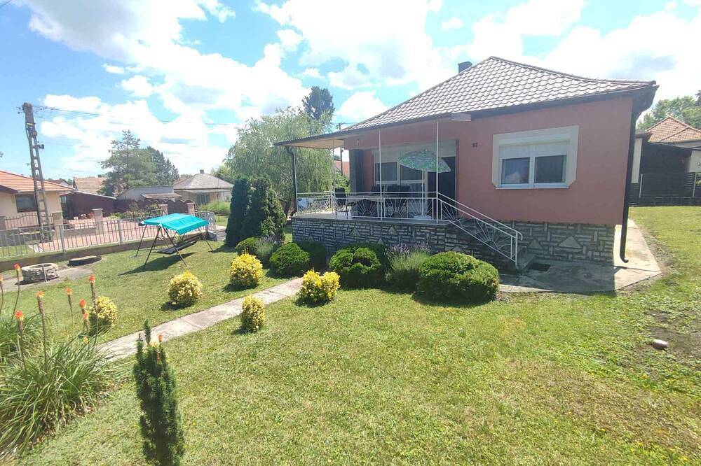 Holiday home renovated with washing machine in Fonyód, Southern Shore of Lake Balaton