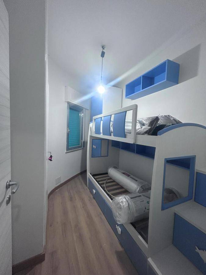 Location de vacances pour 8 personnes, avec jacuzzi et jardin à Terracina - 3