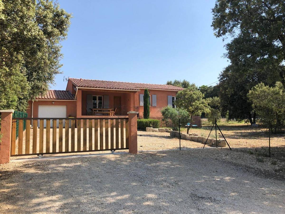 La Maison Bougnette in Flassan, Parc naturel régional du Mont-Ventoux
