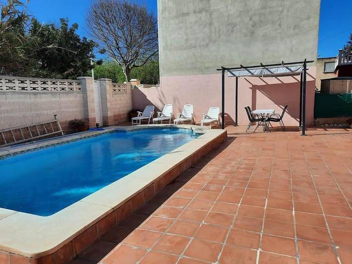 Ferienwohnung für 6 Personen, mit Garten und Pool sowie Terrasse - 1