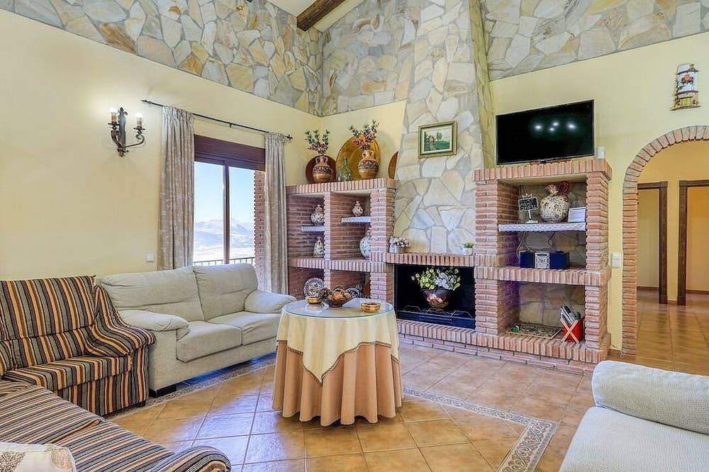 Casa con Wifi e impresionantes vistas en Casabermeja in Casabermeja, Provincia de Málaga