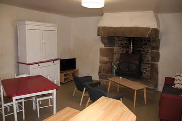 Gîte for 4 Guests in Saint-Donan, Bretagne, Picture 4